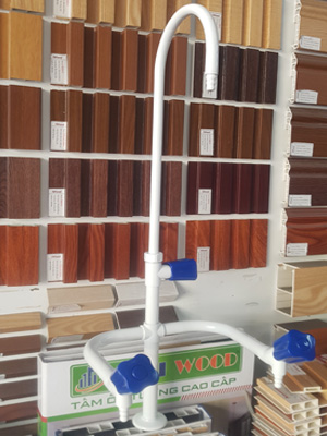 Hình ảnh Vòi rửa 3 nhánh phòng thí nghiệm sơn epoxy trắng với ren bằng đồng thau cao cấp